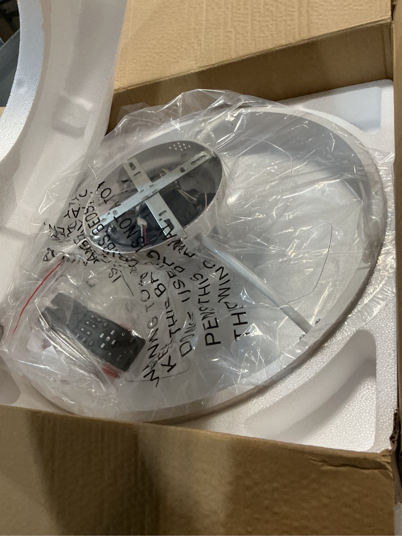 Condition photo showing Good Condition for volisun low profile ceiling fans with lights and remote, 19.7in fandelier ceiling fan flush mount, 3000k-6500k smart bladeless led fan light, white modern ceiling fans with lights for bedroom white 19.7 inch