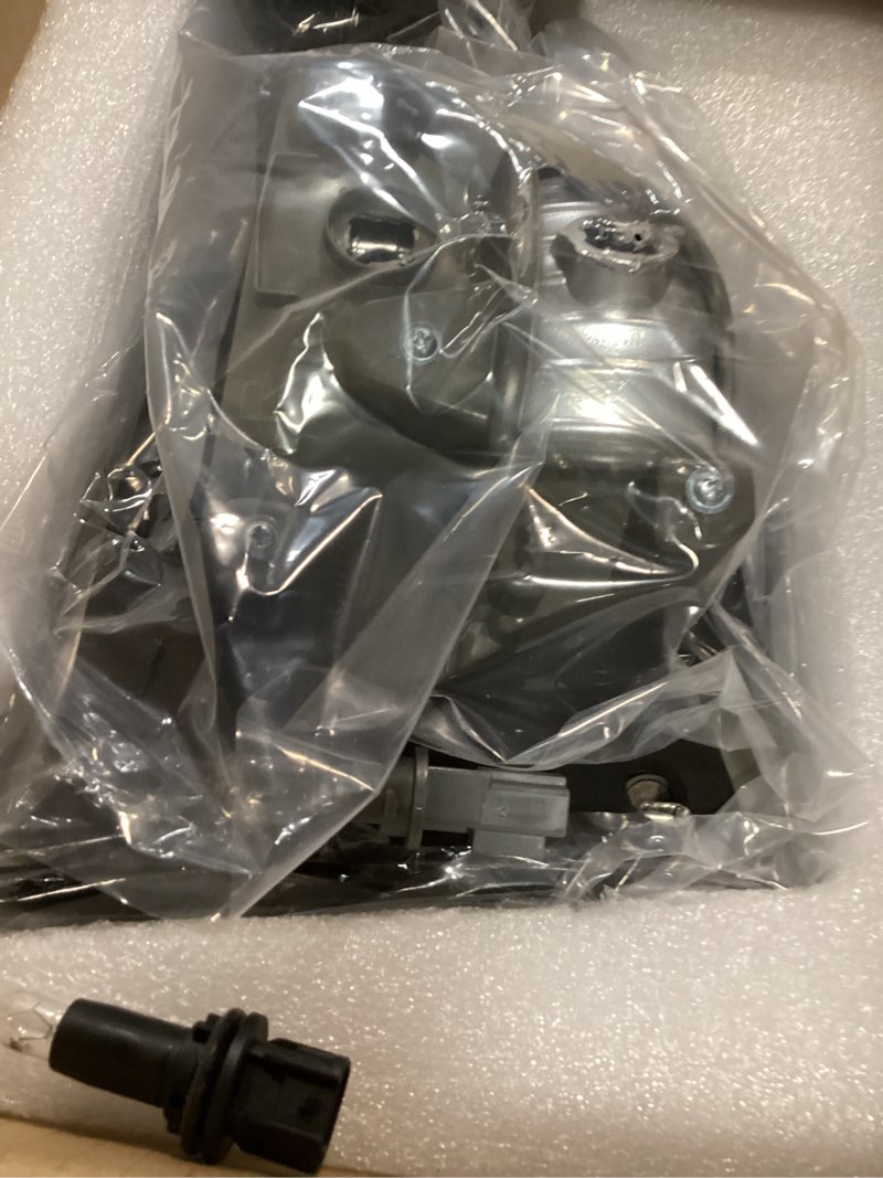 https://lotting-media.assets.bidfta.com/lotting_bac5ddfb-4145-4a6e-b82e-cc8f876fd45a