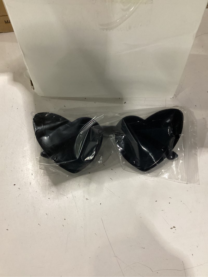 Condition photo showing Good Condition for flutesan 12 pair heart sunglasses bulk bachelorette sunglasses heart shaped eyeglasses party favor for women