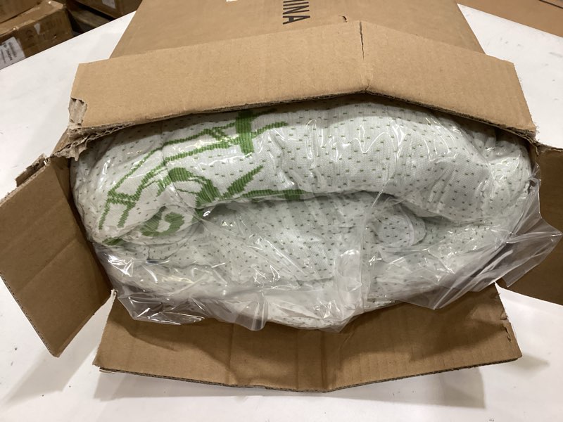 Condition photo showing New/Like New for Mattress Topper Twin XL Size, Cooling Extra Thick Breathable Viscose Made from Bamboo Mattress pad, Soft Quilted Fitted Mattress Cover with 1000 GSM Down Alternative Fill (8-21”Deep Pocket) White Twin XL