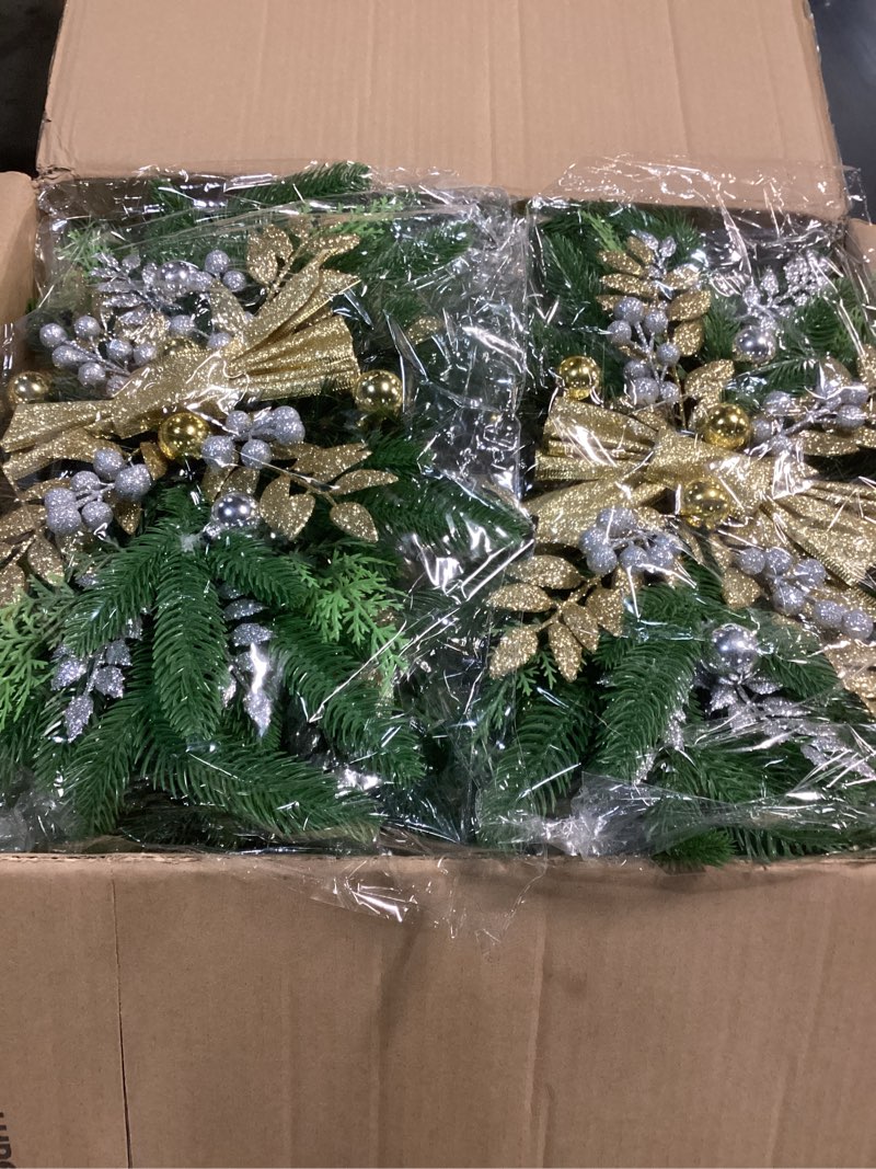 Condition photo showing Good Condition for Lyrow 16 Pack Christmas Artificial Swags 24 Xmas The Cordless Prelit Stairway Swag Teardrop Trim Wreath Door Stair Garland Christmas Decoration for Outdoor Home Garden Decor (Rustic Style,Gold) Rustic Style Gold