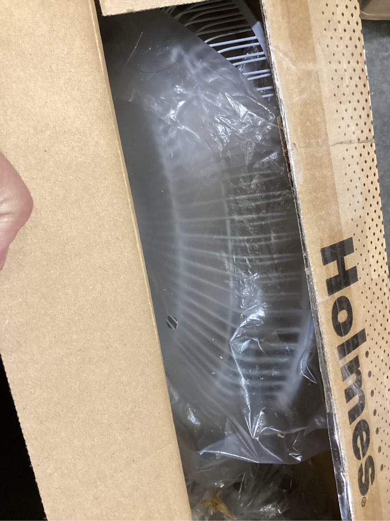 Condition photo showing Good Condition for holmes 12 inch oscillating table fan 3 speeds 75 degree wide angle oscillation 15 degree adjustable head tilt quiet cooling for home office bedroom manual control white white 12 inch