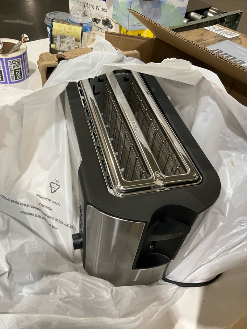 Condition photo showing Good Condition for Elite Gourmet ECT-3100 Long Slot 4 Slice Toaster, Reheat, 6 Toast Settings, Defrost, Cancel Functions, Built-in Warming Rack, Extra Wide Slots for Bagels & Waffles, Stainless Steel & Black 4 Slice Matte Black