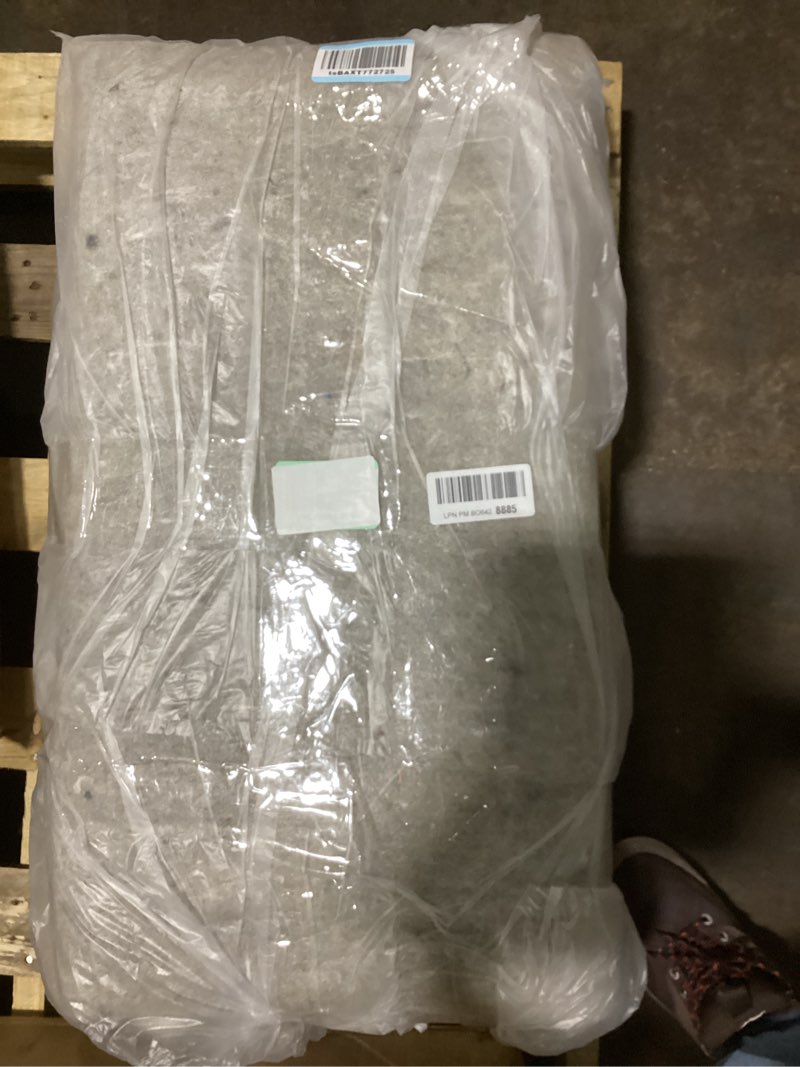 Condition photo showing Good Condition for Mohawk Home 5' x 7' 1/4 Rug Pad 100% Felt Protective Cushion, Premium Comfort Underfoot – Safe for All Floors 1/4 Inch Ultra Premium All Surface 5' x 7' (Rectangular)