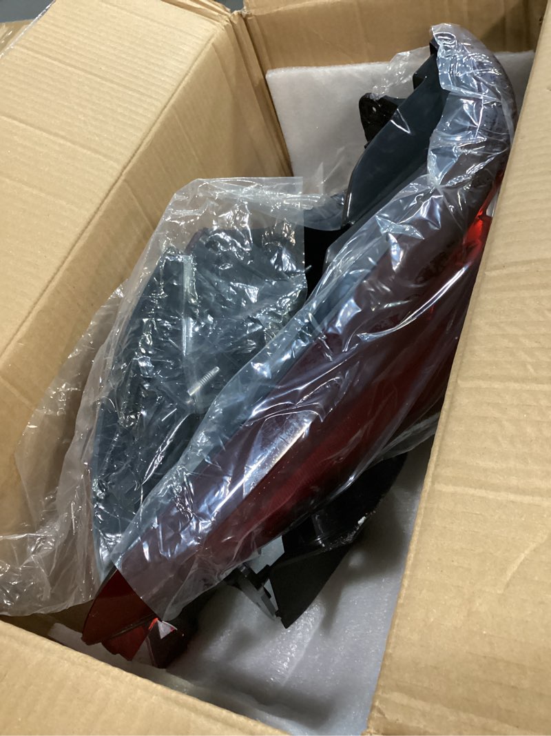 Condition photo showing Good Condition for fione led outer tail light assembly compatible with chevy traverse 2018 2019 2020 2021 brake rear light pair left driver & right passenger side outer pair/left&right