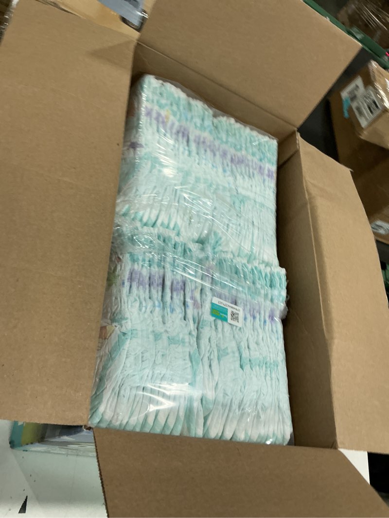 Condition photo showing Good Condition for Pampers Training Pants - Easy Ups Boys & Girls Bluey - Size 3T-4T, 124 Count, Children's Potty Underwear (Packaging May Vary) 3T-4T 124