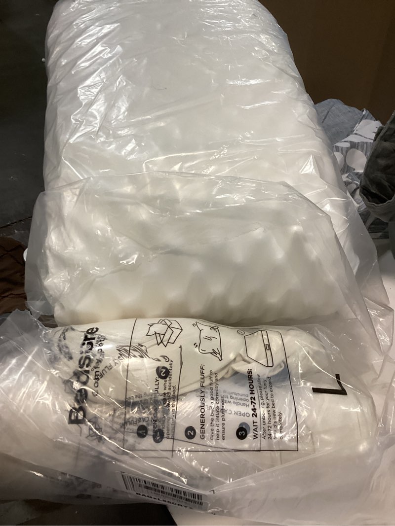 Condition photo showing Good Condition for Bedsure Orthopedic Dog Beds Large Sized Dog - Washable Large Dog Cat Bed Waterproof, Comfort Dogs Couch Sofa with Washable Removable Cover, Pet Bed with Nonskid Bottom, Ivory, 35" 35"L x 25"W x 6.5"Th Ivory