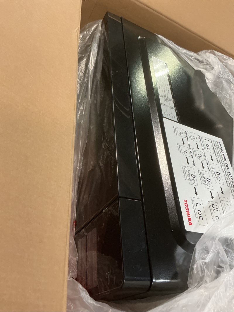 Condition photo showing New/Like New for TOSHIBA Small Microwave Oven with 11 Power Levels, ChefDefrost, Sound On/Off & Eco Mode, 0.7 Cu Ft, 700W, Black, MM-EM07PA(BK) ChefDefrost-0.7 Cu.Ft.