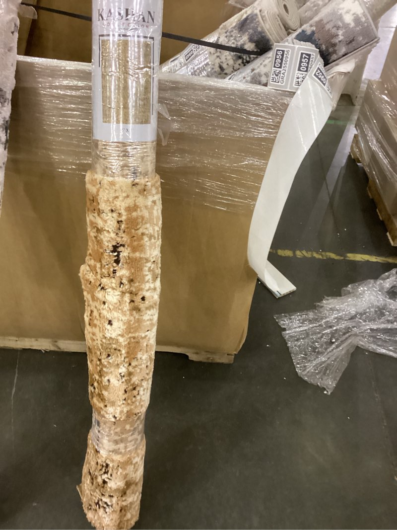 Condition photo showing New/Like New for Gabardin rug 5x7 brown/ beige