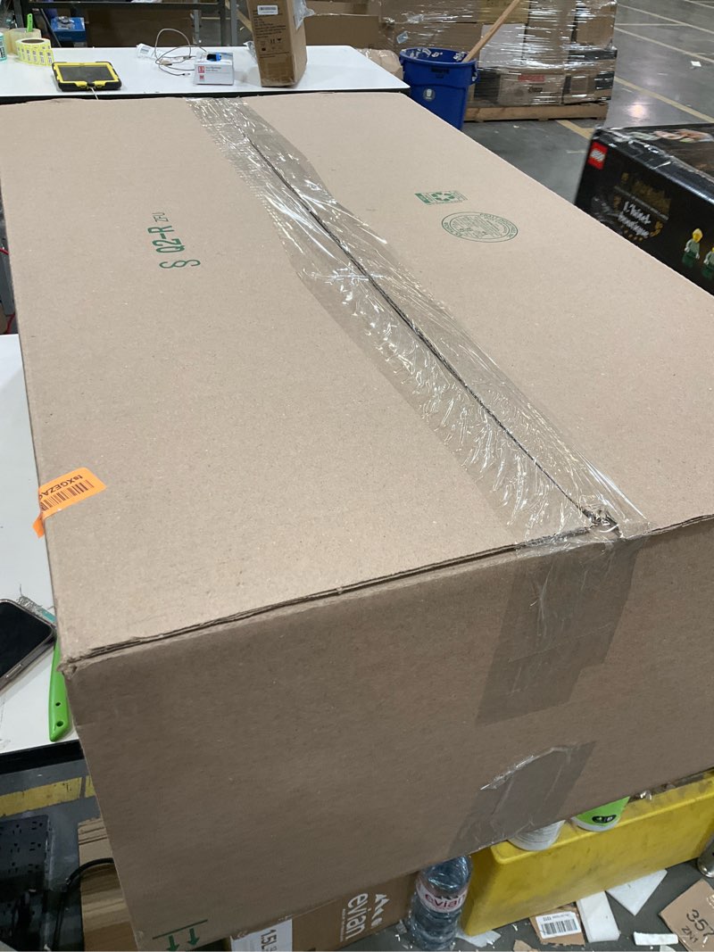 Condition photo showing Good Condition for Metal table leg