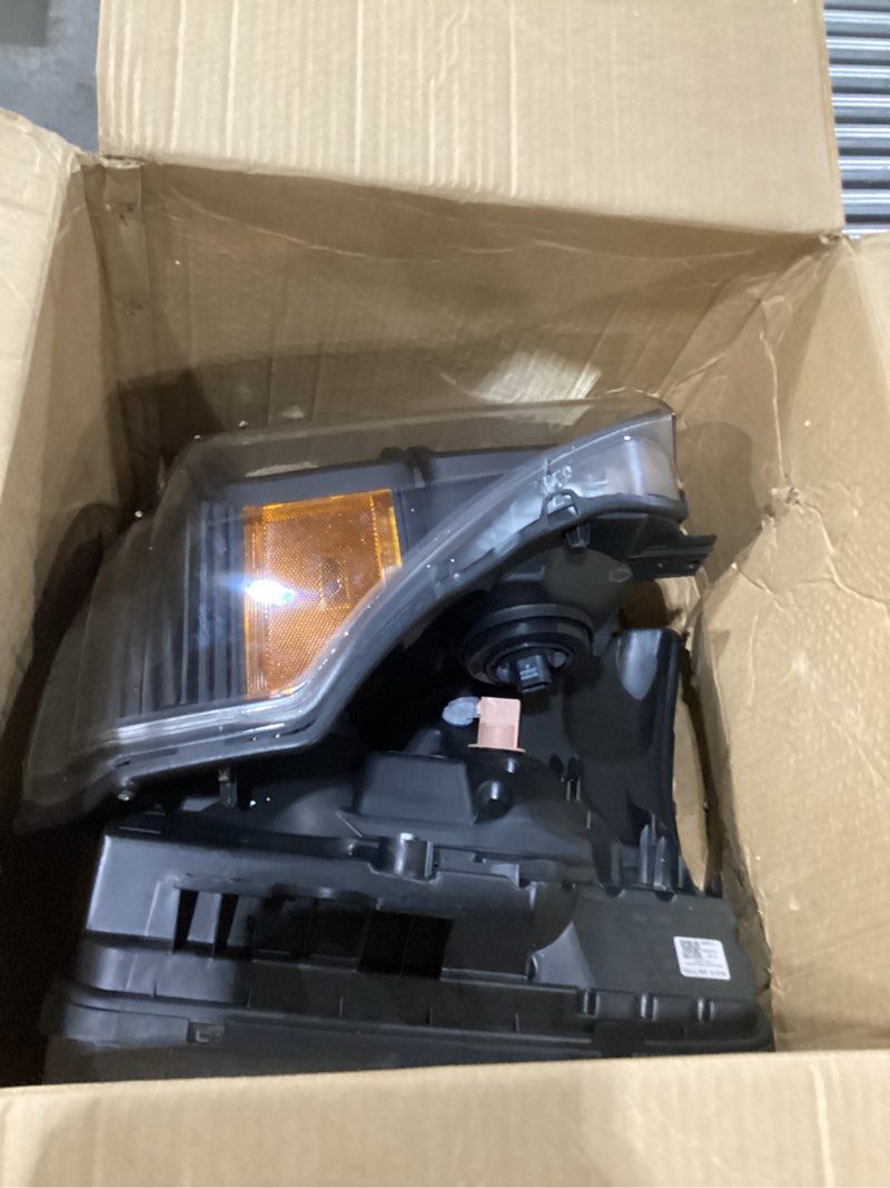 Condition photo showing As Is for *damaged* headlights assembly with bulbs for 2011-2016 ford f250 f350 f450 f550 super duty headlamp replacement driver & passenger side black | with high & low beam bulbs oe replacement