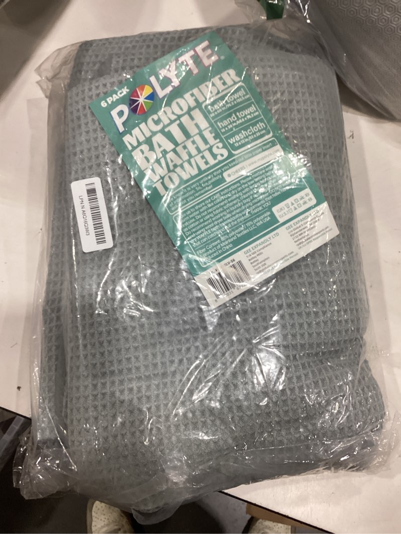 Condition photo showing As Is for POLYTE 430 GSM Microfiber Quick Dry Lint Free Oversize Bath Towel Set, 6 Piece (Waffle Weave) Light Gray