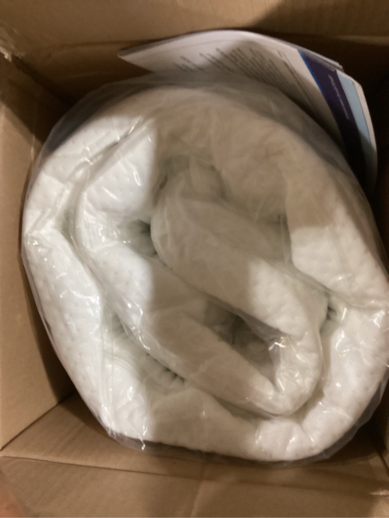 Condition photo showing New/Like New for Graco Premium Crib & Toddler Mattress – GREENGUARD Gold Certified, Machine-Washable OEKO-TEX STANDARD 100 Certified Cover with Waterproof Surface, Fits Any Standard Full Size Baby Crib & Toddler Bed