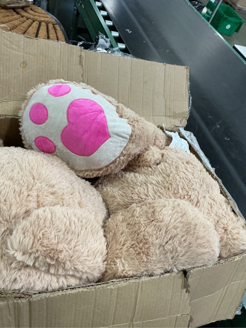 Condition photo showing Good Condition for Tezituor Big Teddy Bear Stuffed Animal,Giant Teddy Bear with Pink Love for Girlfriend Boyfriend Women Wife, Valentines Stuffed Bear Plush for Kid Girl Boy,Bear for Birthday Baby Shower,36 inch Tan