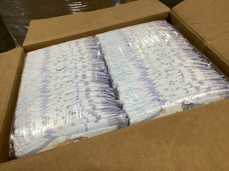 Condition photo showing New/Like New for Luvs Size 3 Baby Diapers, Platinum Protection Bluey Diapers for Day & Night, Size 3, 234 Count (Packaging May Vary) Size 3 234