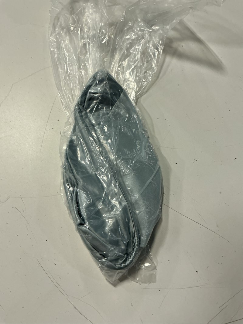 Condition photo showing Good Condition for 100% mulberry silk pillowcase, standard, light blue