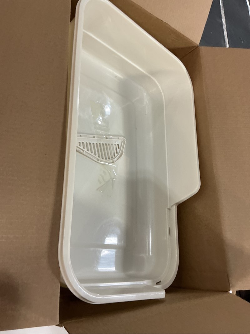 Condition photo showing Good Condition for LoopTime Extra Large Cat Litter Box with High Sides,Cats Boxes for Indoor Cats,Cat Litter Pan for Kitty,Litter Box with Low Entry,Easy to Clean,Anti-Splashing,23.6" x15.7" x5.9" (White)