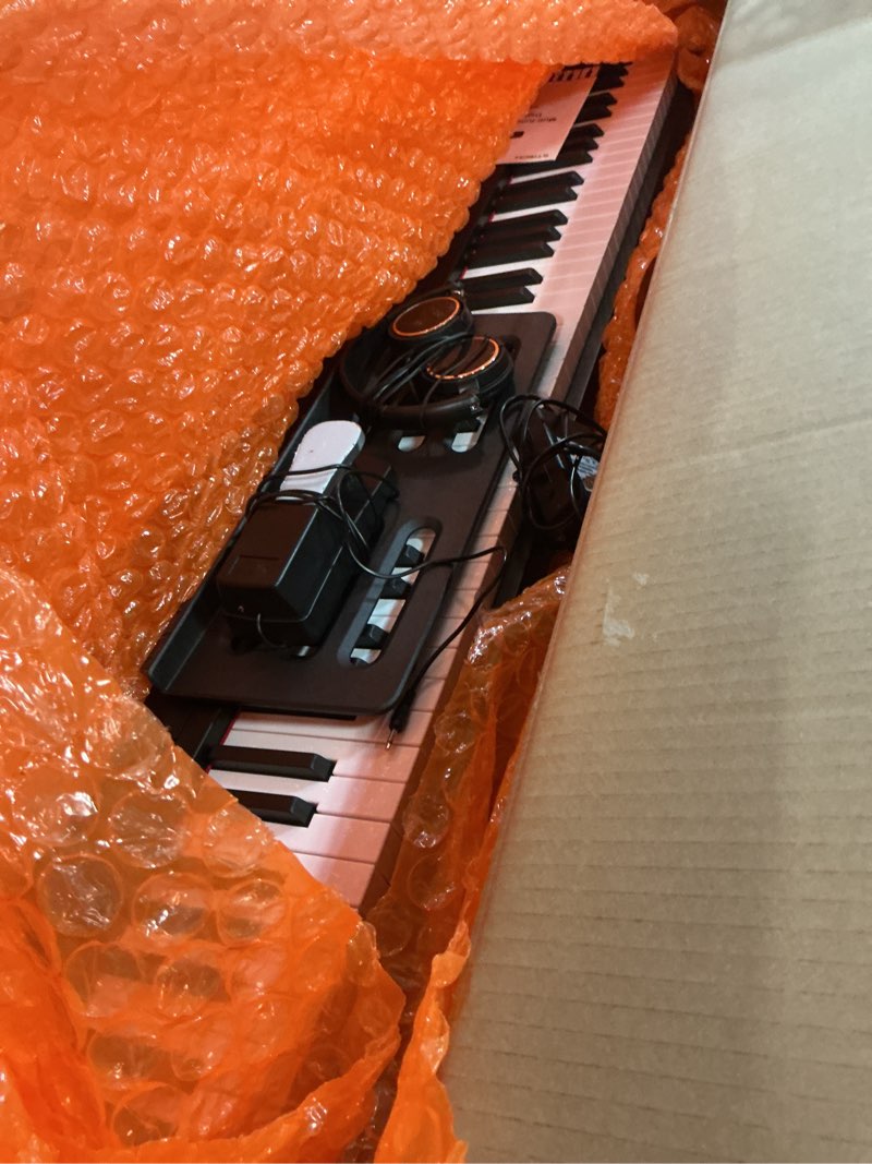 Condition photo showing Good Condition for STRICH 88 Key Digital Piano Full Size Electric Keyboard with Stand, Semi-Weighted Sensitive Keys, Portable Electric Piano Set for Beginner, Bundle with Sustain Pedal, Headphones, Music Rest, SEP-150S 88-Key SEP-150S Piano + Stand + Sustain Pedal Classic Black