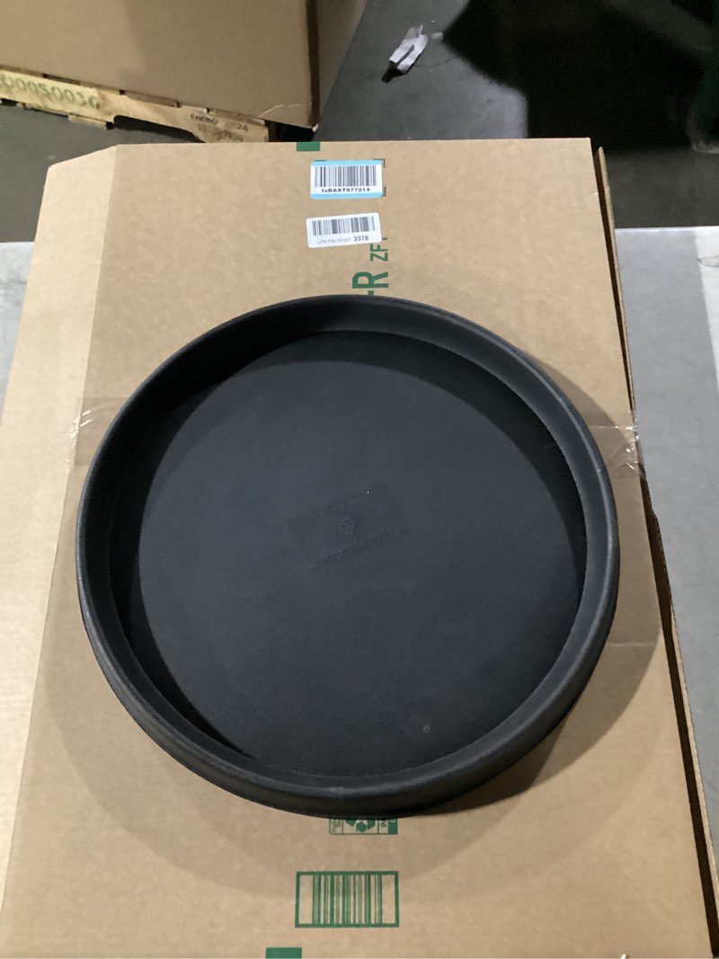 tusco products tr18bk round tray planter saucer, 18", black black 18"