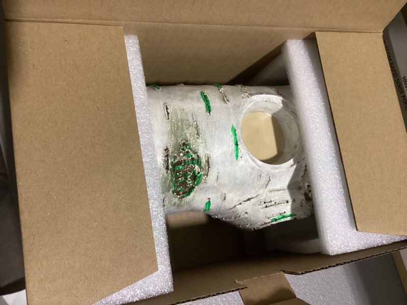 Condition photo showing New/Like New for Zilla Rapid Sense UV Detecting Decor Poplar Log For Reptiles  Large