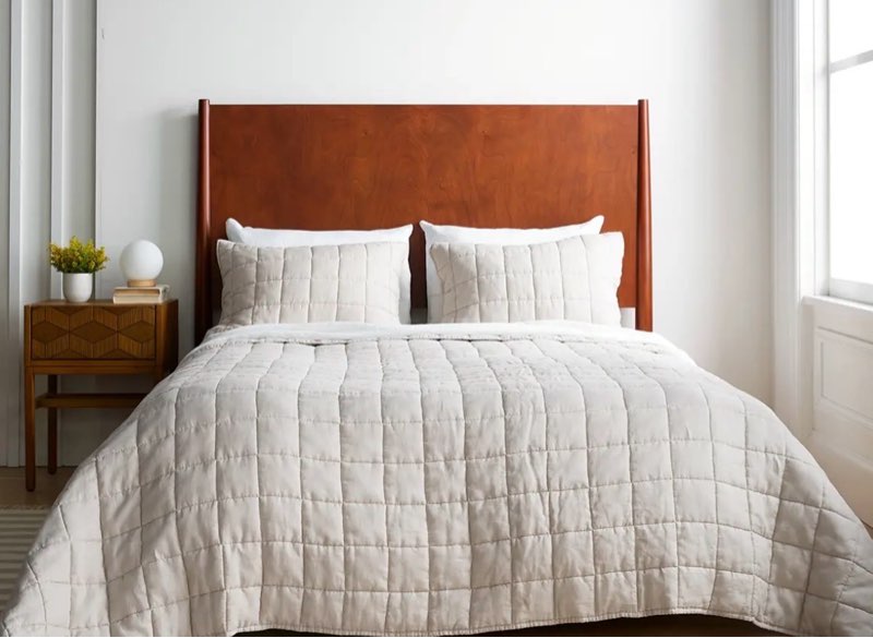 quince european linen dream quilt king size beige (pillow cover not include )