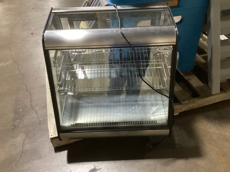 Condition photo showing Good Condition for KoolMore - CDC-4C-BK 27" Commercial Countertop Refrigerator Display Case Merchandiser with LED Lighting - 4.6 cu. ft, Black and Stainless Steel (858154008300) Stainless-Steel 4 cu. ft.