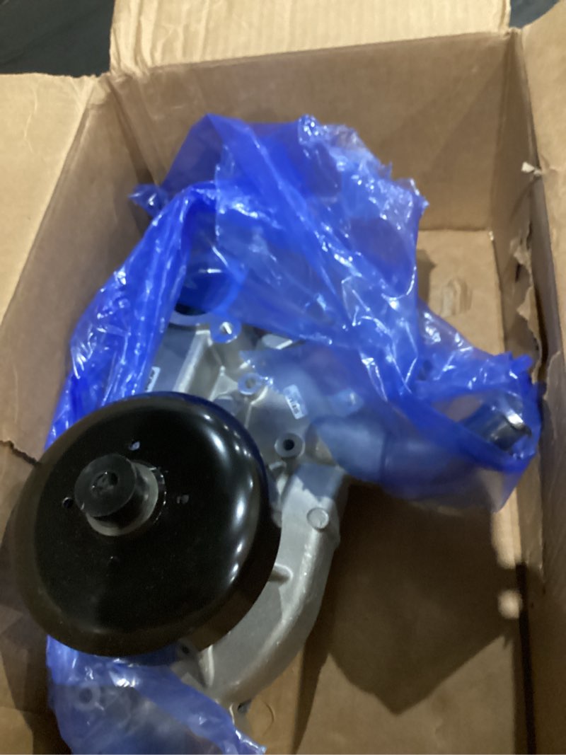 Condition photo showing As Is for ACDelco Gold 252-845 (19195104) Engine Water Pump