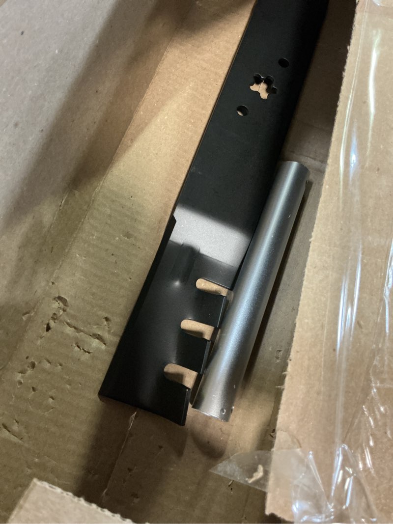 Condition photo showing As Is for 580244002 gator mower blade for 22‘’ deck, compatible with h usqvarna mz54, hu700f, hu700h, hu725awd, hu800awd, j onsered mower, replace 580244001, 532446784, 586529601 580244002 toothed x 1 1pcs