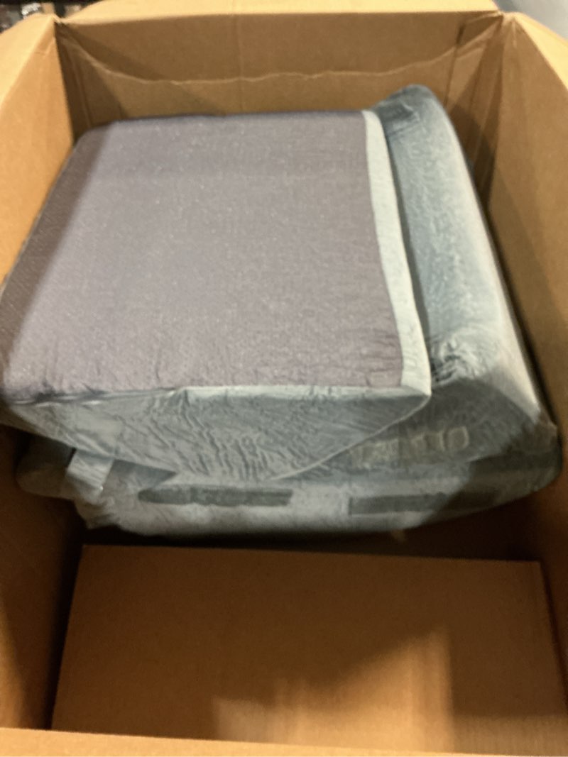 Condition photo showing Good Condition for Lunix Replacement Cover for LX13 6pcs Wedge Pillow Set, Rayon Made from Premium Fabric, Foam not Included - White