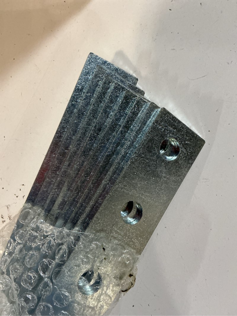 Condition photo showing Good Condition for morningro 8 pcs 5mm heavy duty 4-hole flat plate connector, galvanized steel splice fitting bracket for 1/2" bolt in 1-5/8" strut channel hardware