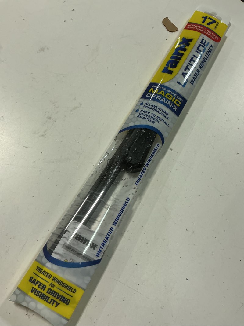 Condition photo showing Good Condition for rain-x 5079283-2 latitude 2-in-1 water repellent wiper blades, 17 inch windshield wipers (pack of 1), automotive replacement blades with patented repellency formula 17" latitude