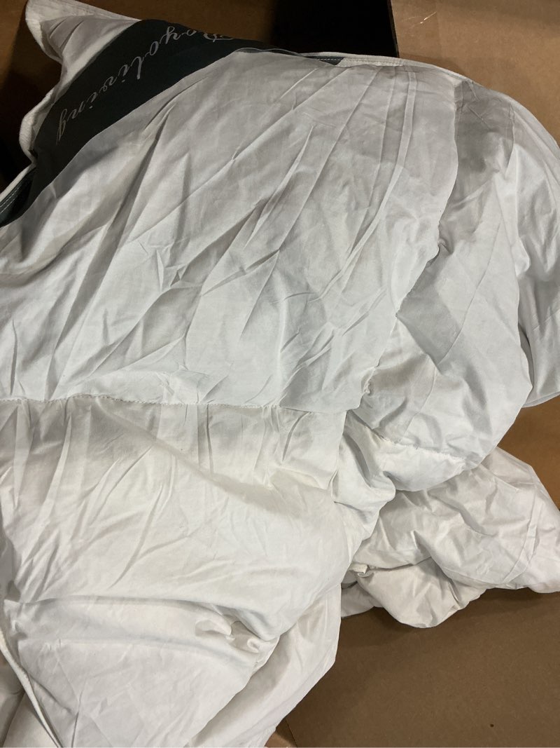 Condition photo showing As Is for royoliving premium lightweight feathers down duvet insert comforter king size summer cooling blanket white, 100% cotton cover with coner tabs (106x90, 40 oz) white king lightweight
