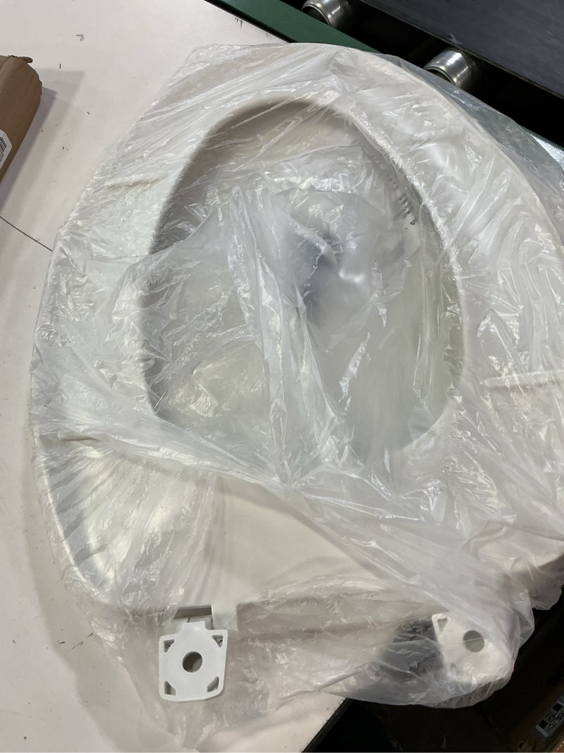 Condition photo showing Good Condition for bemis 170 000 toilet seat, elongated, plastic, white