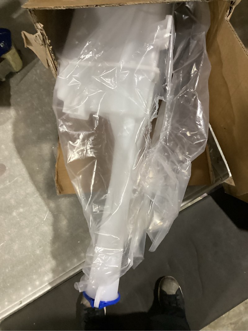 Condition photo showing Good Condition for Priprilod Windshield Washer Reservoir Tank W/ Pump Compatible With Kia Sorento 2016-2020 #98620C5500 98620C6000 98620-C5500 98620-C6000