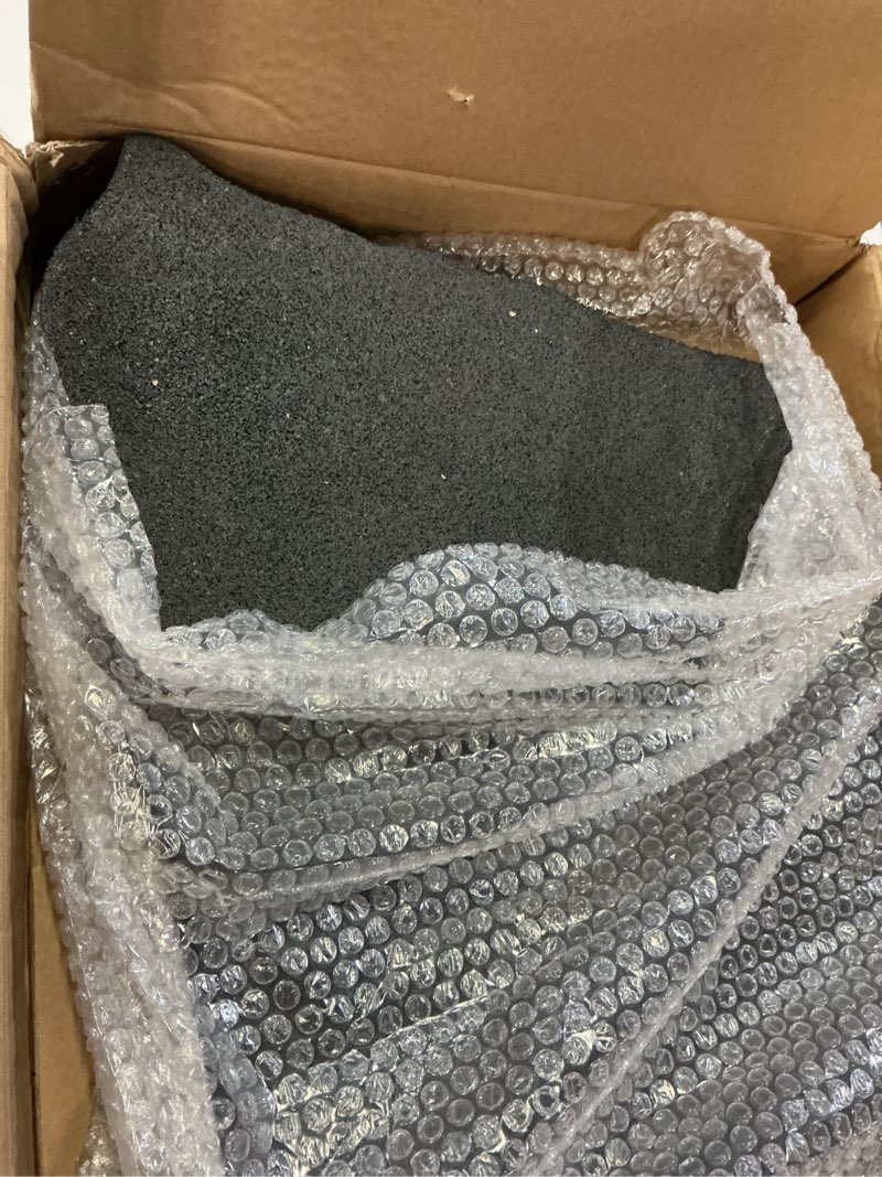 Condition photo showing Good Condition for sekcen 3 pack rubber stepping stones outdoor garden rubber pavers pathway walkway paving stones