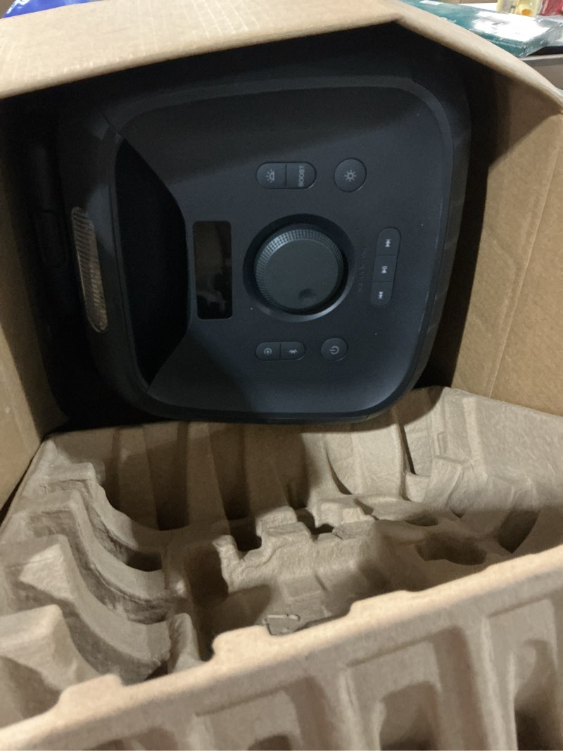 Condition photo showing Good Condition for onn. large party speaker gen. 2, 22.48"
