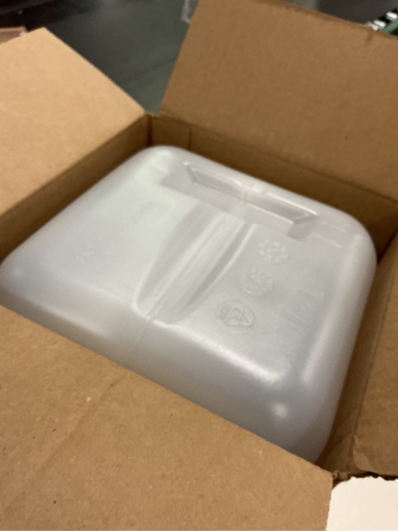 Condition photo showing Good Condition for 5 Gallon Plastic Hedpack with cap 1 White