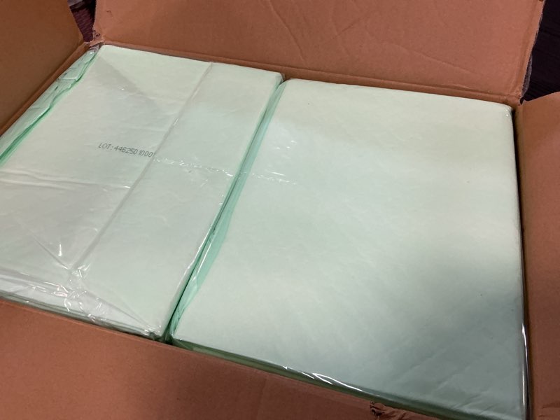 Condition photo showing New/Like New for Medline Super Absorbent Underpad, 36" x 36", 50 Count, Extra Large Disposable Incontinence Pads, Protective Bed Pads, Chucks, For Kids, Adults, Elderly, Furniture & Surface Protection Pee Pad 36 inches x 36 inches (50 Count)
