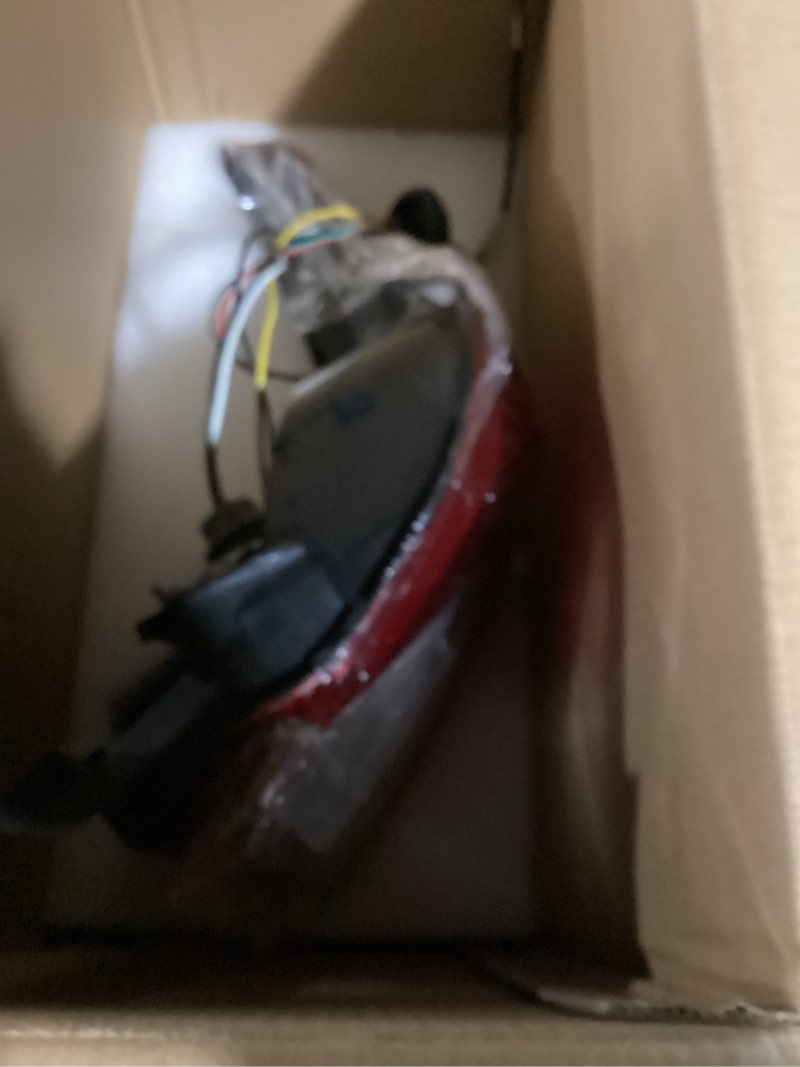 Condition photo showing New/Like New for tail light rear brake lamp for ford explorer 2020 2021 2022 2023 replaces lb5z13405f fo2800275 (left driver side) left driver side 2020-2023