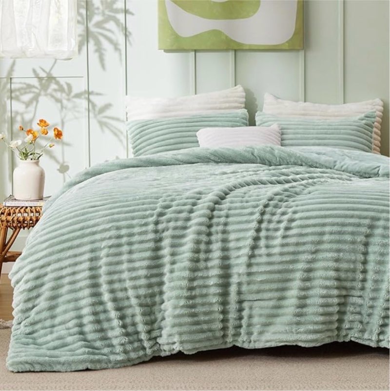 bedsure fluffy comforter set queen - super soft faux fur bed set cream white, warm plush fleece winter bedding, 3 pieces, 1 shaggy fuzzy all seasons queen size comforter with 2 pillowcases queen 01 - green