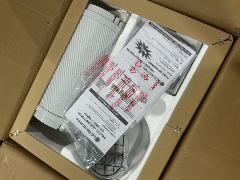 Condition photo showing Good Condition for lg 10,000 btu (13,500 btu ashrae) 115-volt portable air conditioner cools 450 sq. ft. with dehumidifier and wi-fi in black