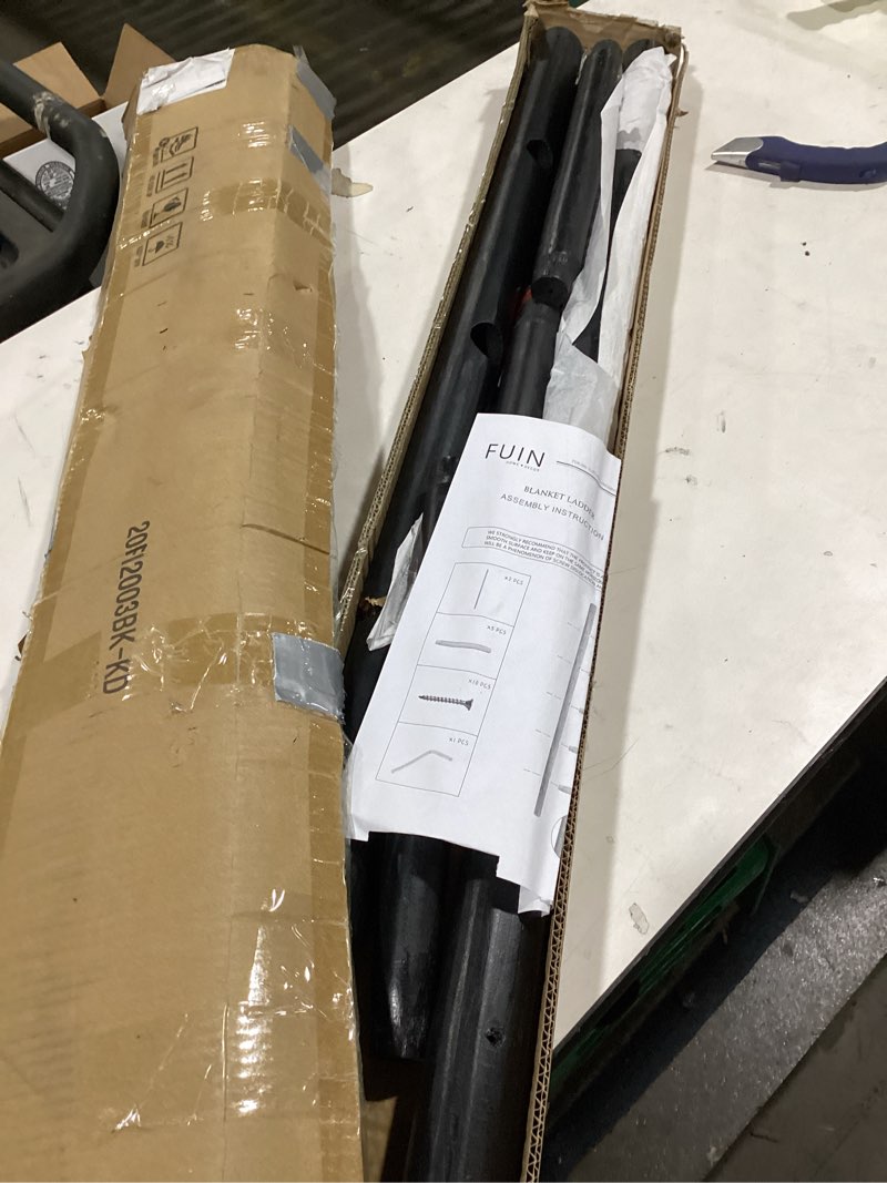 Condition photo showing New/Like New for FUIN 57in Wood Blanket Ladder Living Room Decorative Wall Leaning Farmhouse Quilt Display Holder Rustic Wooden Towel Rack for Bathroom, Black 57 in | Knock Down Black