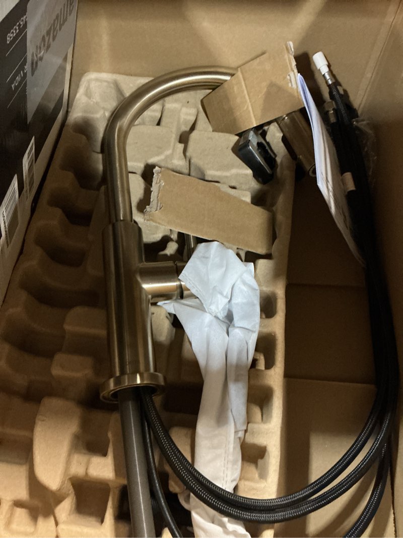 Condition photo showing Good Condition for Delta Nicoli Brushed Gold Kitchen Faucet with Pull Down Sprayer, Modern Single Hole Kitchen Sink Faucet, Single Handle, Champagne Bronze 19867LF-CZ