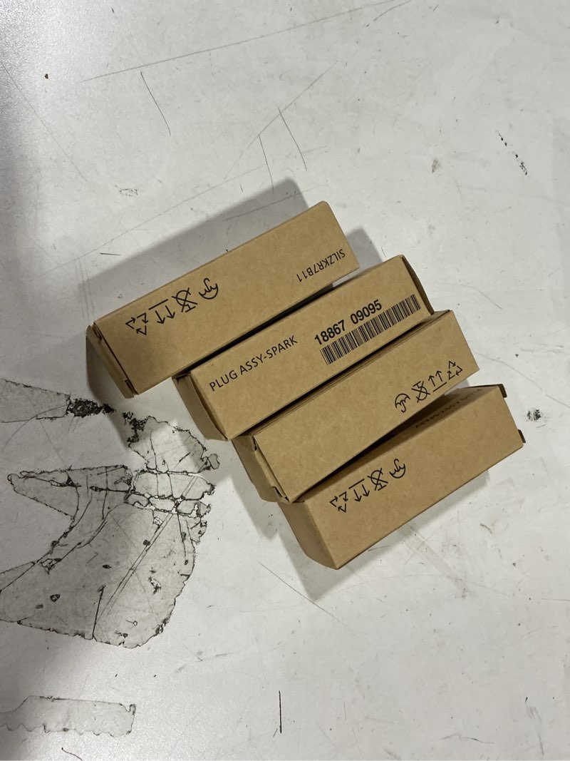 Condition photo showing Good Condition for 4 Pcs Spark Plug 18867-09095 1886709095 Compatible with Hyundai Kona 18-21 Veloster 19-21 Elantra 17-20 Kia Seltos 21-22 Forte 17-21 Soul 20-21