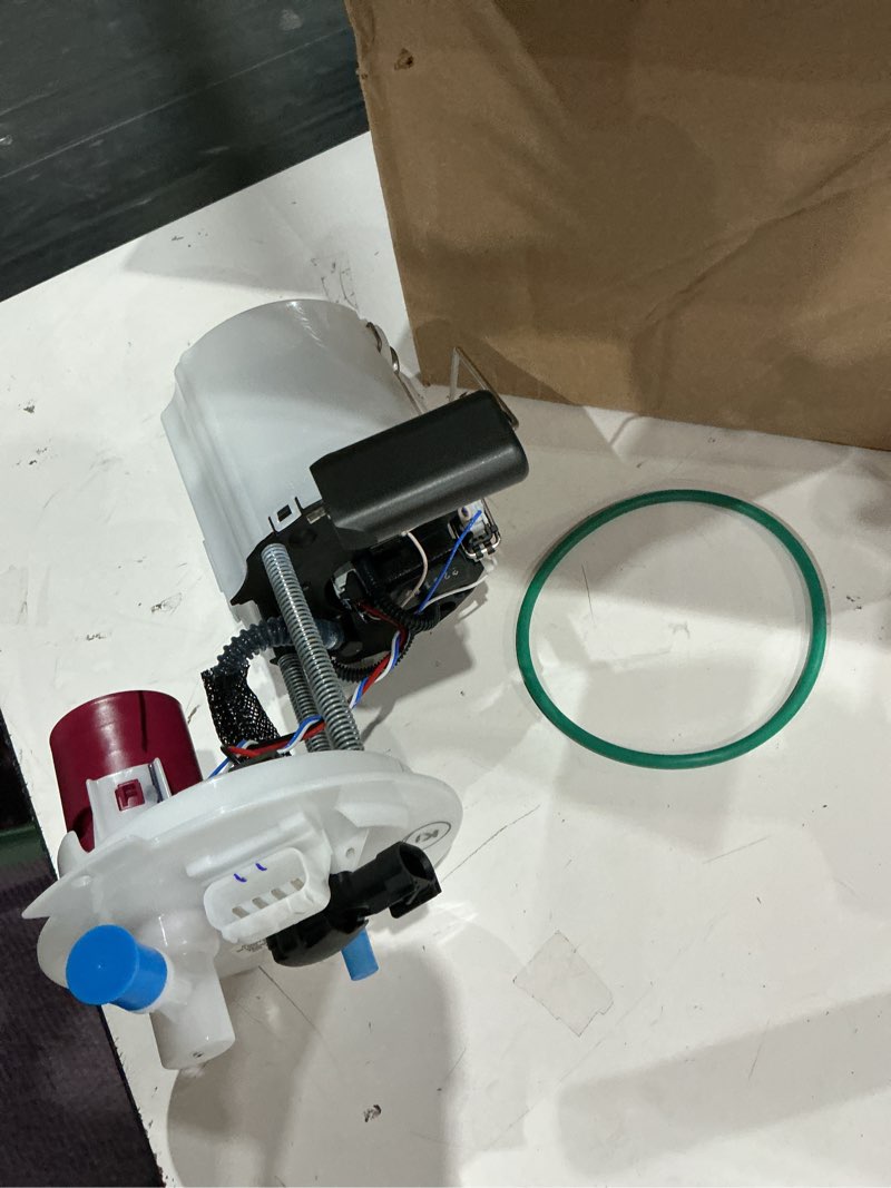 Condition photo showing Good Condition for fuel pump - compatible with 2011 - 2015 chevrolet cruze - ac delco