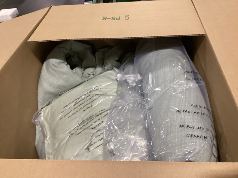 Condition photo showing New/Like New for Geniospin King Size Comforter Set- 7 Piece Sage Green Textured King Bedding Set, Soft Solid Bed in a Bag for All Season, King Comforter Set with Sheets(Sage Green,102''x90'') Sage Green King (102"x90")