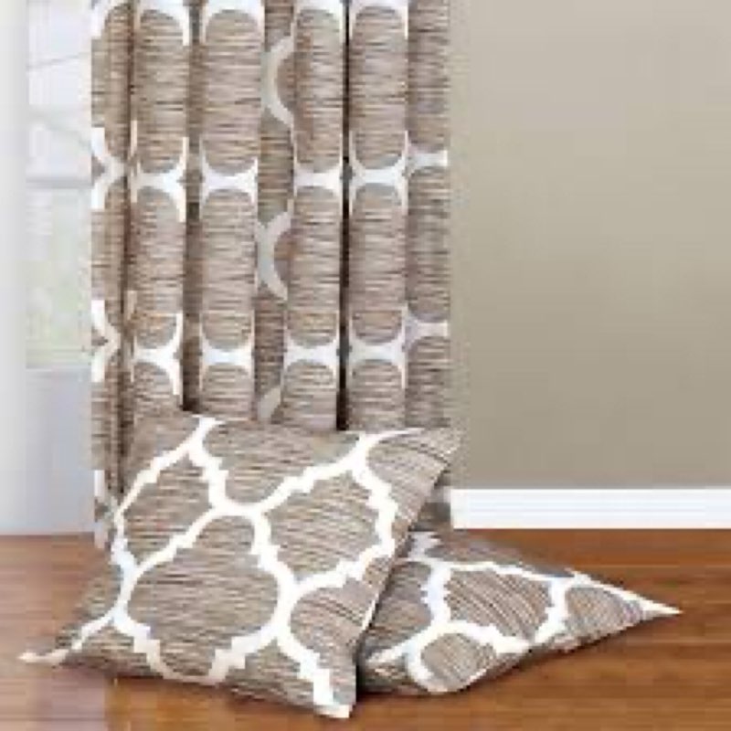 Assorted of Decoration Home (included pillow Covers, Panels Curtains, Sheets … etc) (varying sizes and styles 