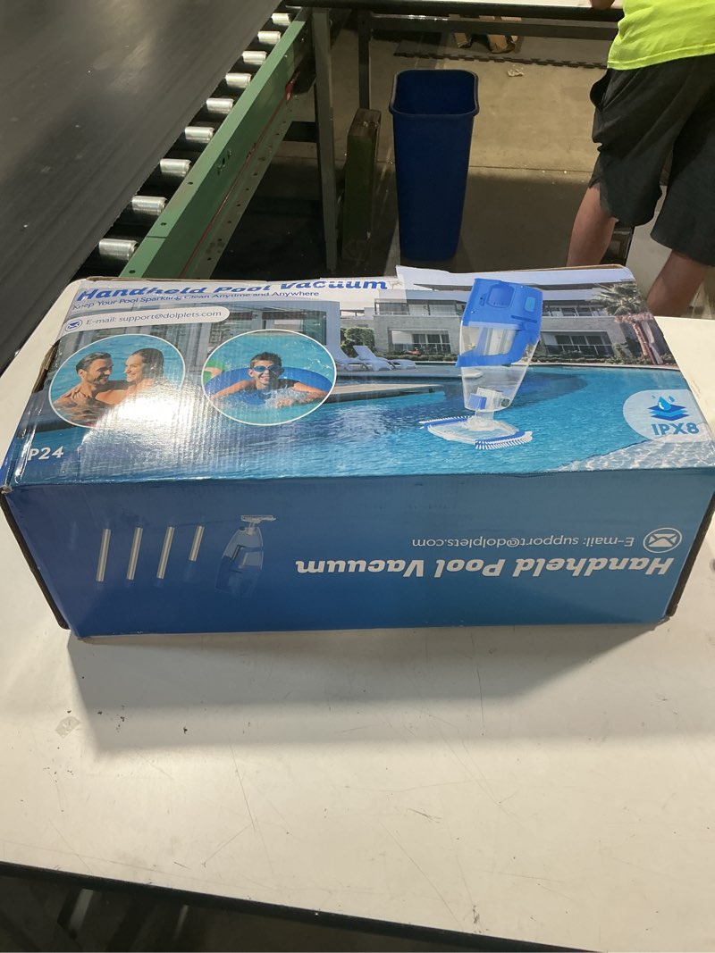Condition photo showing Good Condition for handheld pool vacuum for above ground pool, with 6ft pole and 2 vac brush heads, ideal for spot cleaning small inground pool spa up to 20ft, rechargeable, 60min, sand and light debris