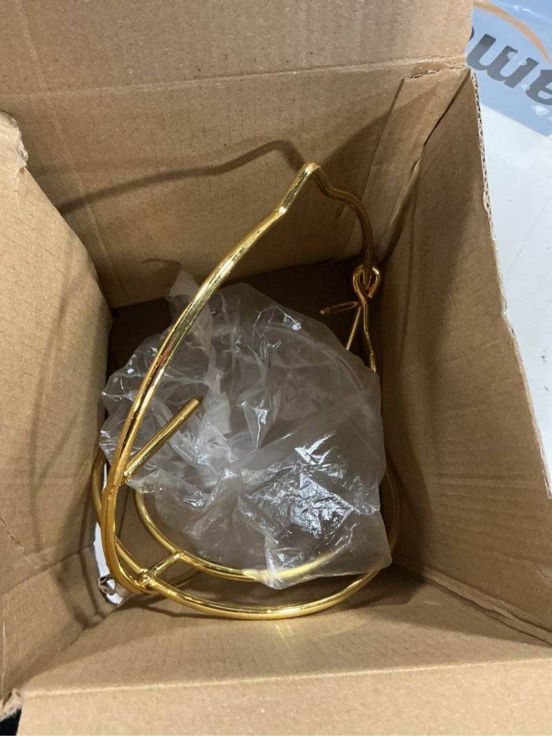 Condition photo showing New/Like New for jealoeur oriole feeders for outdoors hanging with fruit holder, golden oriole feeders, easy to disassemble and wash, used for bird watching in the courtyard