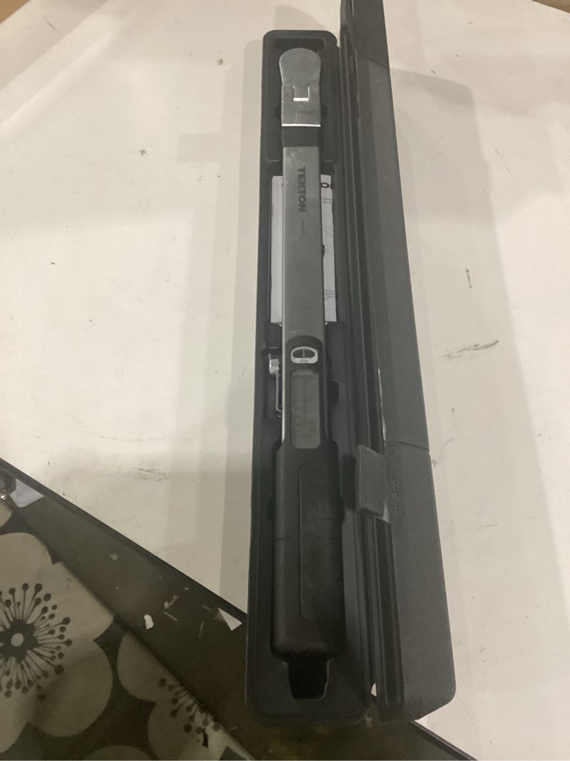 Condition photo showing Good Condition for tekton 1/2 inch drive 72-tooth split beam torque wrench (40-250 ft.-lb.) trq62203 1/2 inch drive (40-250 ft.-lb.) wrench